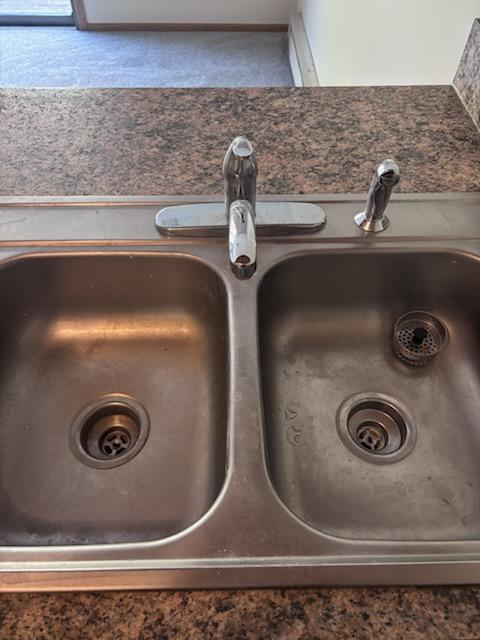 Sinks in kitchen - Before